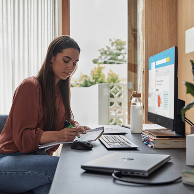 Kompjuter All in One HP ProOne 440 G9, Intel Core i3, 23.8", 16GB RAM, 512GB SSD, Windows 11 Pro, i zi