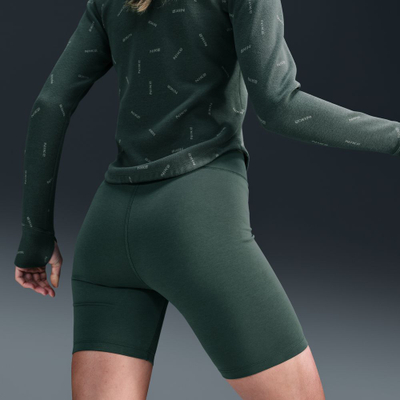 Pantallona të shkurtra sportive Nike Sportswear Classic për femra, bel i lartë, jeshile