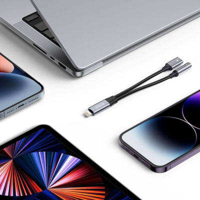 Adaptues audio Tech-Protect UltraBoost, Lightning në 3.5 mm, me port karikimi Lightning, ngjyrë argjendtë