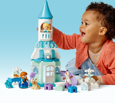 Lodër ndërtuese LEGO DUPLO Frozen Castle Party, set kështjellë, figura Anna dhe Elsa, shumëngjyrëshe