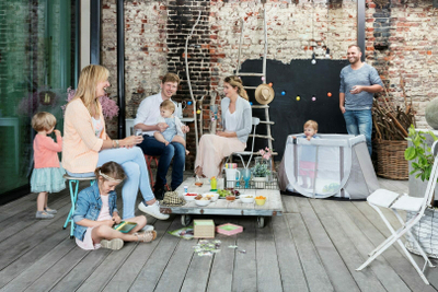 Krevat udhëtimi për bebe AeroMoov, ultra i lehtë, dyshek shkumë 3 cm, ngjyrë rëre