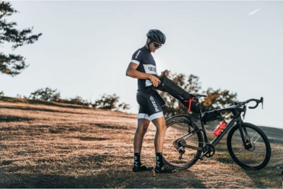Çantë sediljeje biçiklete Zefal Z Adventure R17, 17L, e papërshkueshme nga uji, gri