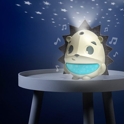 Projektor / Kuti muzikore Tiny Love me një sensor të qarjes