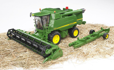 Lodër kombajë vjelëse Bruder John Deere T670i, e gjelbër