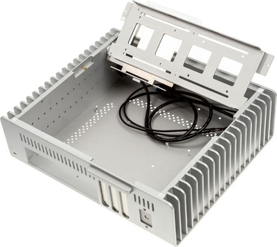 Kasë Streacom FC9 Alpha Optical, HTPC