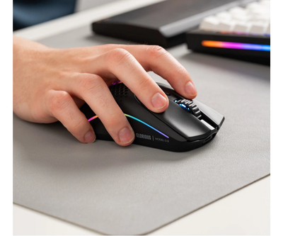 Гејминг глушец Glorious Model O 2 Wireless, RGB, оптички, црн мат
