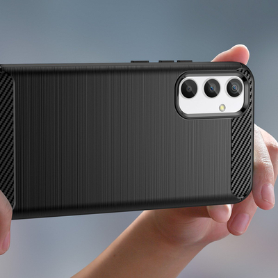 Mbrojtëse telefoni Hurtel Carbon Case për Realme 10 Pro, silikon i butë, karbon, e zezë