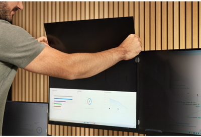 Filtër privatësie Kensington për ekran, për monitor a laptop, ngjyrë e zezë