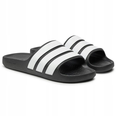 Shapka Adidas Adilette Flow M IF4134, për meshkuj, e zezë