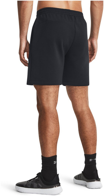 Pantallona të shkurtra Under Armour Unstoppable Fleece për meshkuj, me xhep cargo, të zeza