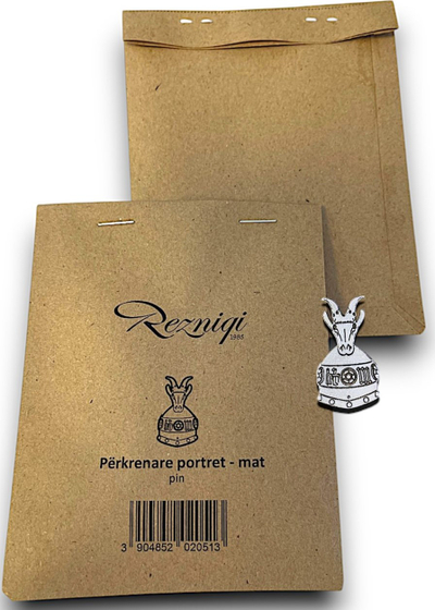 Pin Rezniqi – Përkrenarja e Skenderbeut portret, metalike