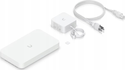 Gateway rrjeti Ubiquiti UXG-Fiber, 10 GbE, 4 porta 2.5 GbE, i bardhë