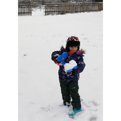 Makineri për topa bore Snowballee 2 IKUL80, plastikë e fortë, dyforma, rozë