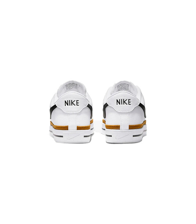 Atlete për meshkuj Nike, e bardhë
