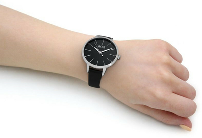 Orë dore Hugo Boss Symphony 1502609