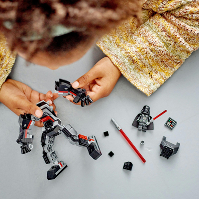 Set ndërtimi Lego Star Wars 75368 Darth Vader Mech, figurë me minifigurinë Darth Vader, 6+, i zi