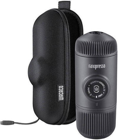 Aparat portativ espresso Wacaco Nanopresso, me pompë dore, me kuti mbrojtëse, i zi