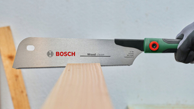 Sharrë tërheqëse Bosch Home and Garden Kataba 1600A02ZB6, për dru edhe plastikë, me dorezë të rehatsme