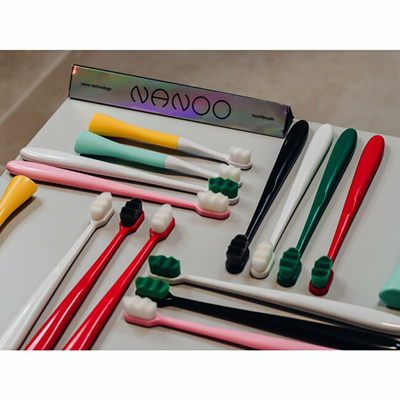 Brushë për dhëmbë Nanoo Ultra Soft