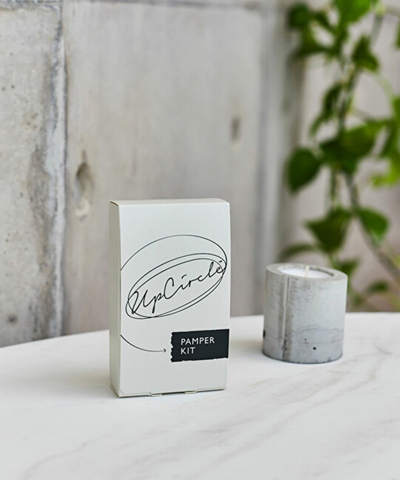 Set mostra UpCircle, serum lëkure + balsam pastrues, maskë + krem fytyre + krem për sy + krem trupi + tonik