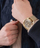 Orë dore për meshkuj Guess Tailor GW0368G2, e artë