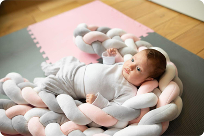 Mbrojtëse krevati për bebe Ricokids Braided, 3 m, antialergjike, shumëngjyrëshe pastel