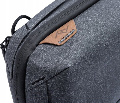 Çantë organizuese Peak Design Tech Pouch për aksesorë, najlon i ricikluar, charcoal