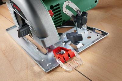 Sharrë rrethore Bosch PKS 40 (modeli 06033C5000), 850 W, 130 mm brirë, 5 300 RPM, e gjelbër / e argjendtë