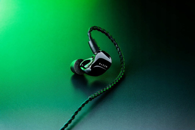 Kufje in-ear Razer Moray, monitor ergonomik, dizajn me dy drajvera, të zeza