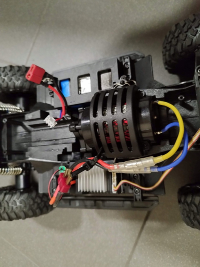 Makinë me pult Amewi 22590, off road 1:10, bateri 1500mAh, 2.3kg