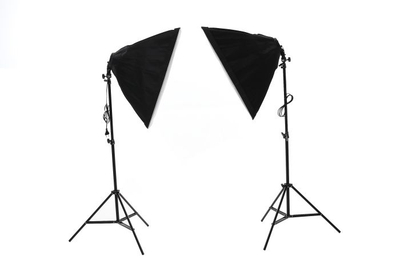 Set ndriçimi studio iShoot Softbox 40x40cm, llambë 65W, tripod, i zi