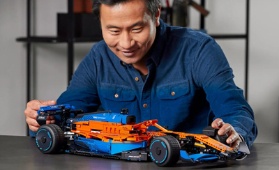 Lodër ndërtimi LEGO Technic McLaren Formula 1 42141, makinë garash, multingjyrëshe