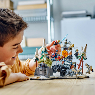 Set ndërtimi Marvel Avengers Age of Ultron, me minifigura super heronj, shumëngjyrësh
