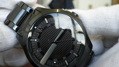 Orë dore për meshkuj Armani Exchange AX2104, e zezë