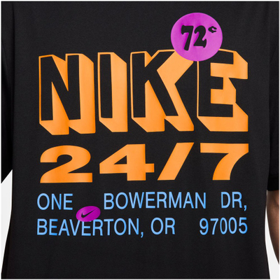 Bluzë sportive Nike Dri FIT UV Hyverse për meshkuj, me mëngë të shkurtra, e verdhë e zezë