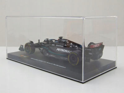 Model makine Bburago F1 Mercedes Benz W14 2023, George Russell, shkalla 1:43, i zi