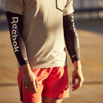 Manekë kompresuese Reebok Activchill Rasl-13025BK, për biceps dhe triceps, e zezë
