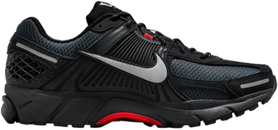 Atlete vrapi Nike Zoom Vomero 5, numri 43, të zeza me të kuqe