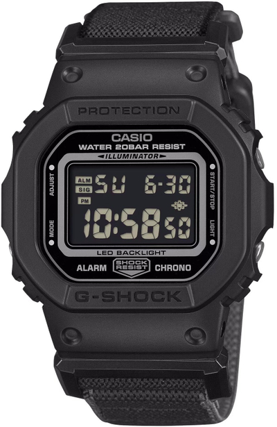 Orë dixhitale Casio G-Shock DW-5600MNC-1ER, rezistente 20 ATM, rrip FIDLOCK, e zezë