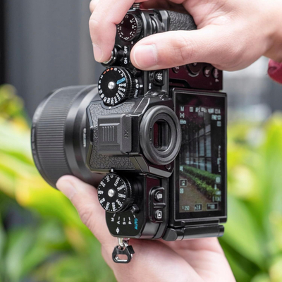 Kapak JJC HC NKZ për hot shoe Nikon, pjesë për blic, i zi