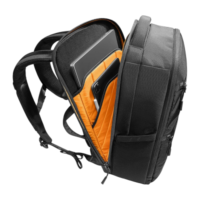 Çantë shpine për laptop Tomtoc TechPack T73, 16", 28L, e zezë