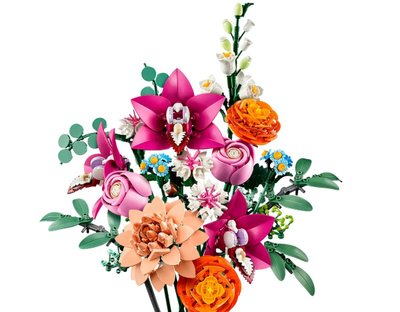 Set LEGO Pink Flower Bouquet 10342, buqetë me lule, model dekorativ, rozë
