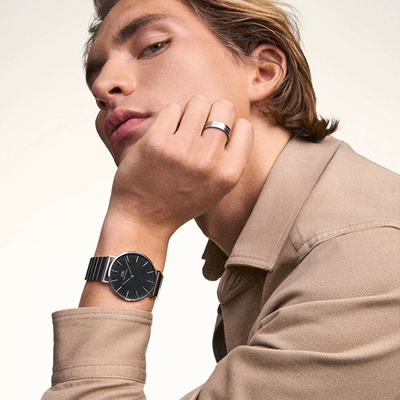 Orë dore për burra Daniel Wellington DW00100774, argjendtë/ zezë