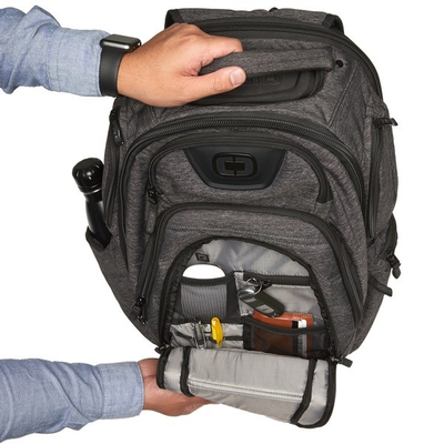 Shpinore Ogio Renegade, 17", Black Pindot, e zezë