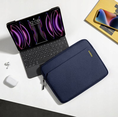 Mbështjellës tablet Tomtoc për iPad Pro 12.9", që s’e ha gjë nga goditjet, blu e errët