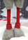 Figurinë zbukuruese Saska Christmas Adam, me këmbë teleskopike 54-62cm, gri me të kuqe