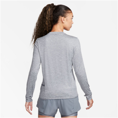 Блуза за трчање Nike Dri FIT Swift Element UV за жени, со долги ракави, сива