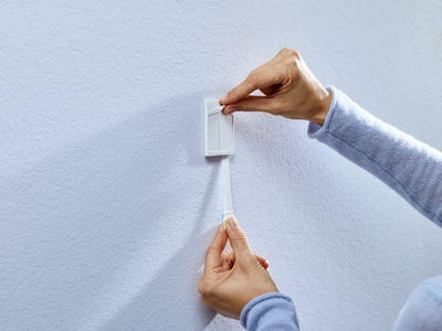 Kapëse tubi plastike universale, për sistem ftohjeje, e zezë