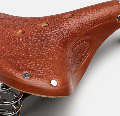 Selino biçiklete Brooks B67 Short, lëkurë, susta çeliku, ngjyrë honey
