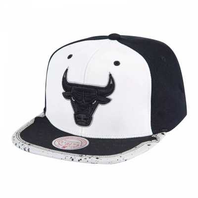 Kapele Mitchell &amp; Ness Chicago Bulls NBA Day One Snapback, OSFM, e zezë e bardhë